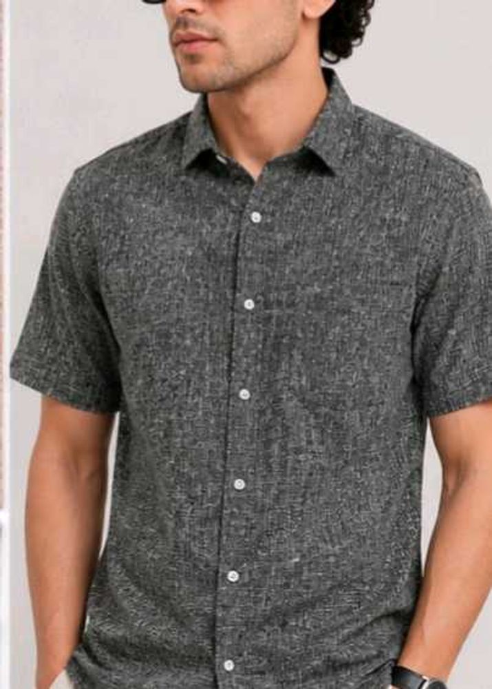 Men's Short Sleeve Textured Shirt