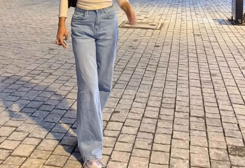 Light Wash Wide Leg Jeans