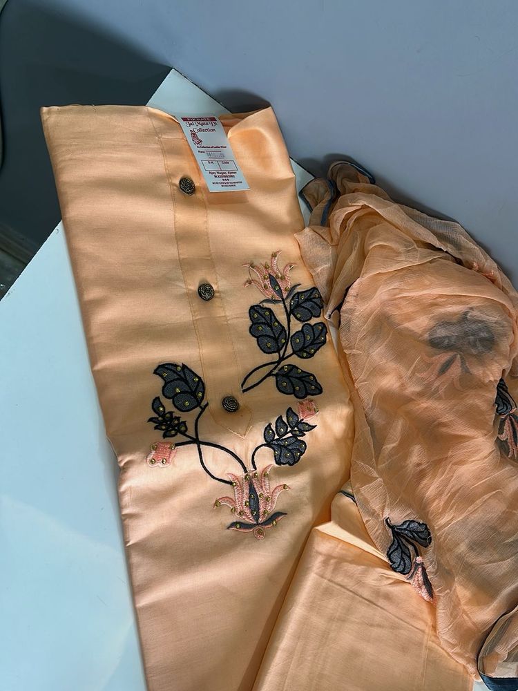 Elegant Peach Kurta Set