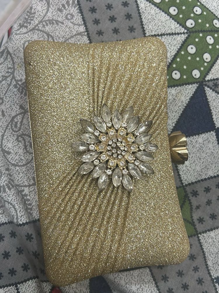 Sparkling Gold Clutch with Rhinestone Embellishmen