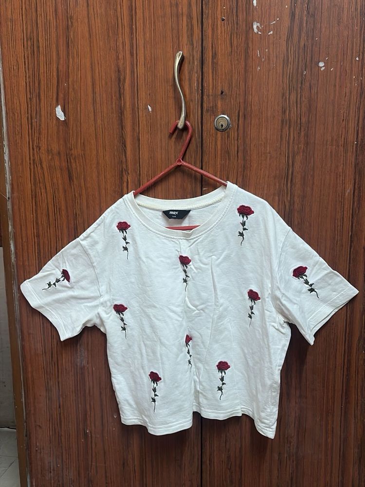 White Rose Print T-Shirt