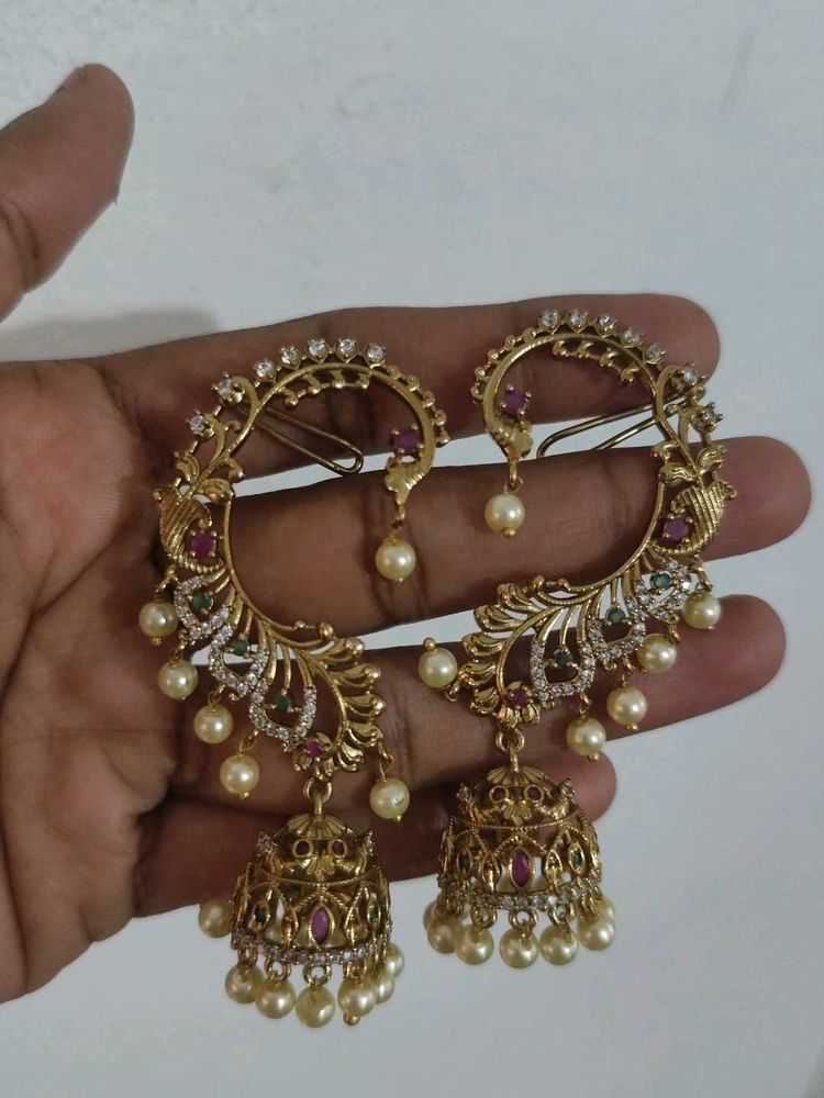 Exquisite Jhumka Earrings with Pearls