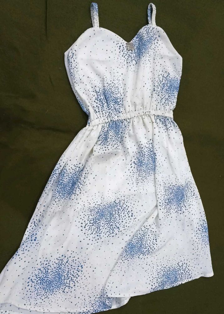 White &amp; Blue Sleeveless Dress