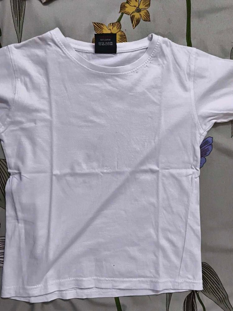 Classic White Crew Neck T-Shirt