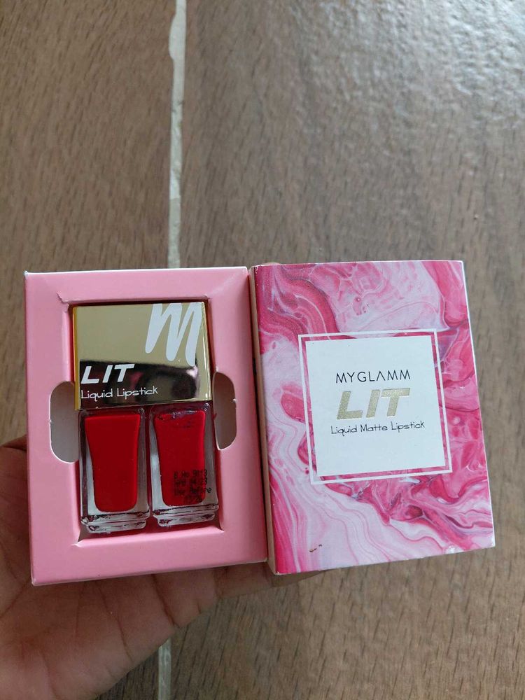MyGlamm LIT Liquid Matte Lipstick