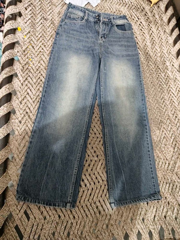Stylish wordrobe Wide Leg tinted Blue Denim Jeans