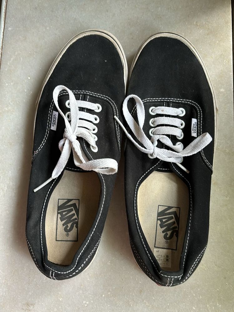Original Vans Black Converse Shoes