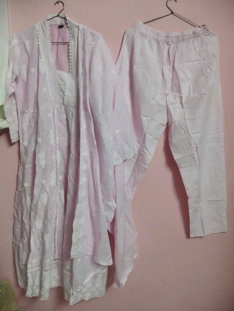 Elegant Pink Chikankari Kurta Set(new)