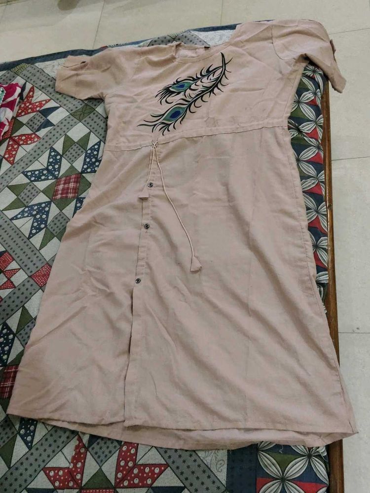 Elegant Peach Kurta with Peacock Design