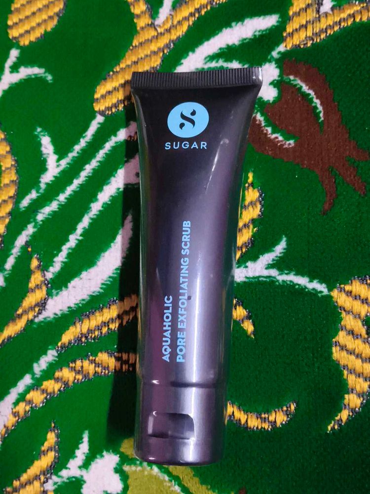 SUGAR Cosmetics - Pore Exfoliating Scrub - Enriche