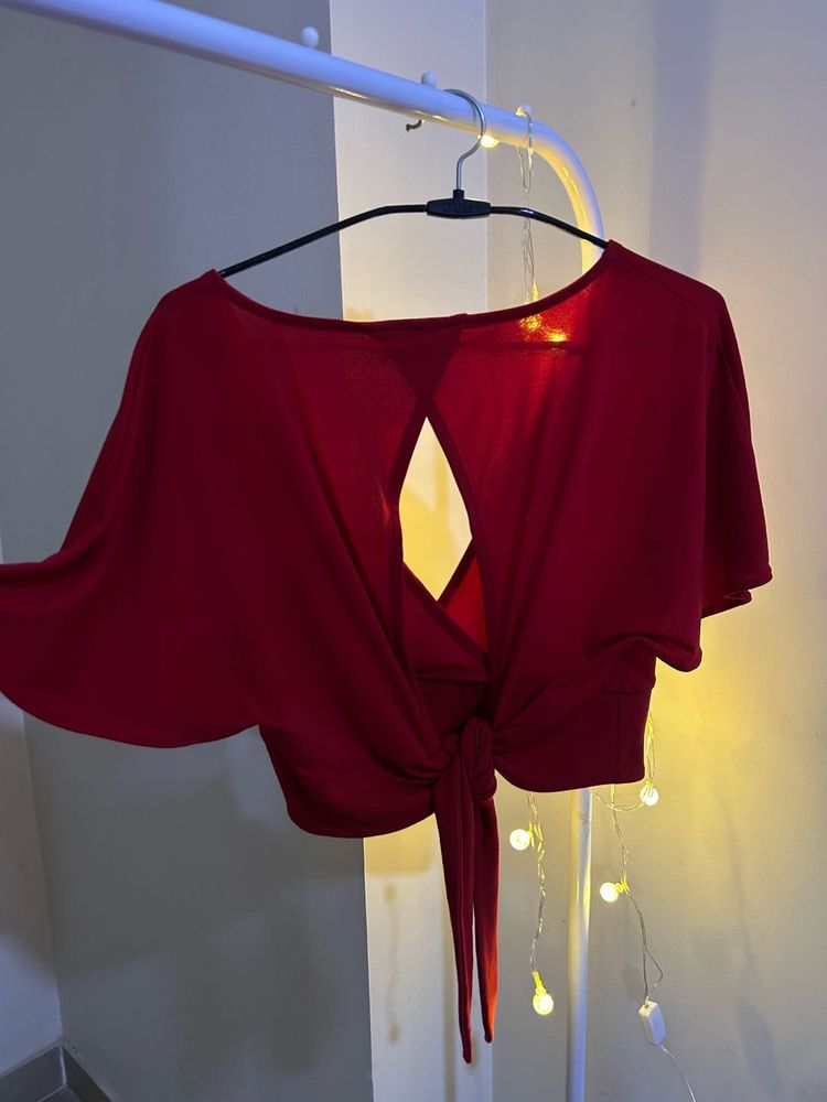 Chic Red Tie-Front Crop Top