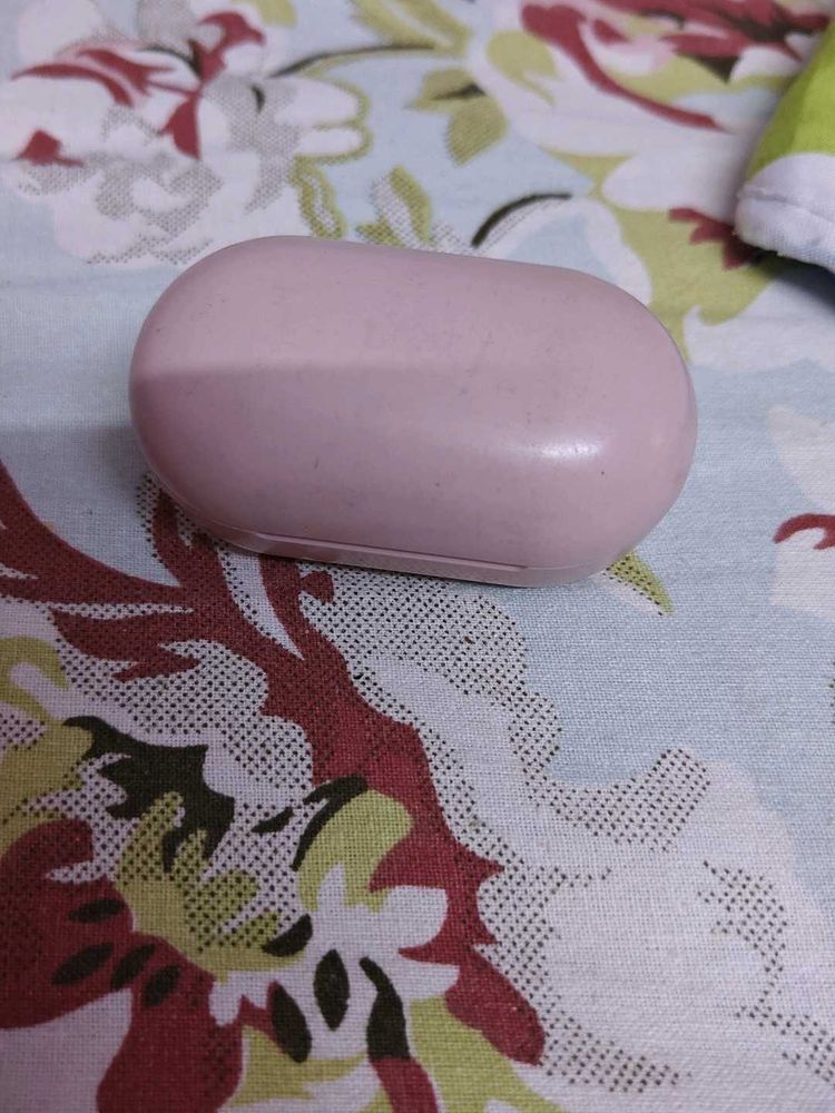 boat Pink Wireless Earbuds