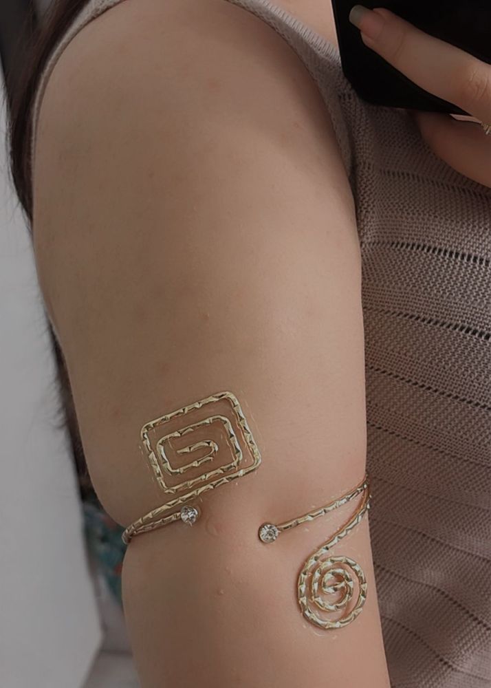 Unique Arm Cuff Bracelet (any1)
