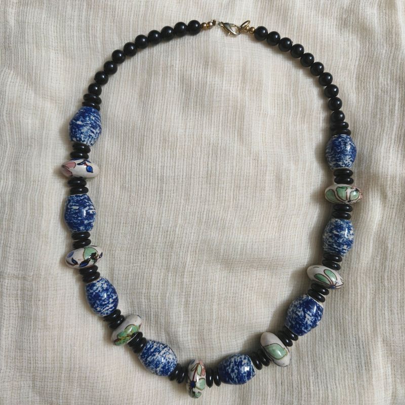 Price Drop !! Pottery Necklace From Hongkong