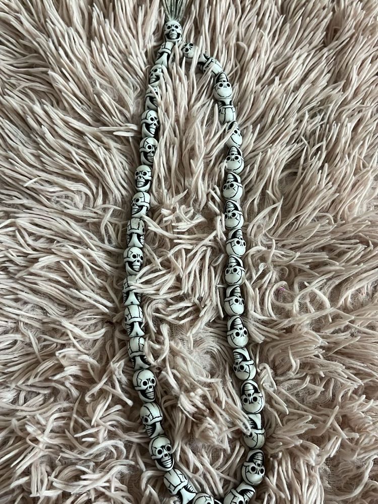 Skull Bead Necklace for hollow been