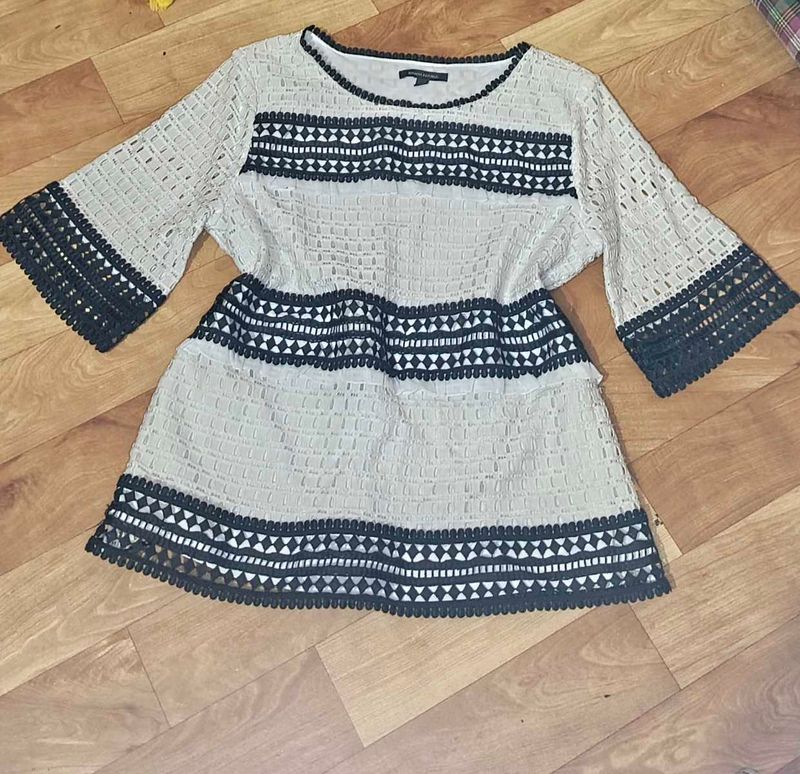 Lace Trim Tunic Top