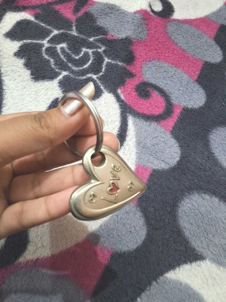 heart ❤️ keyring