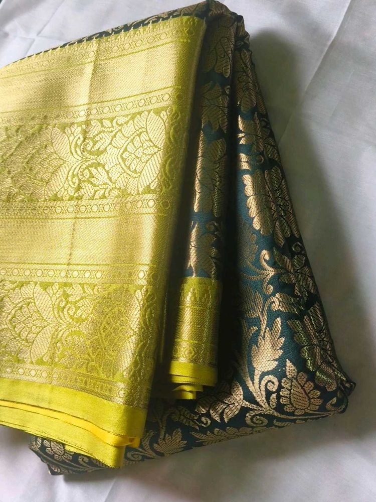 Elegant Silk Blend Saree