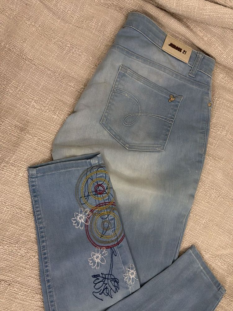 Light Wash Embroidered Jeans
