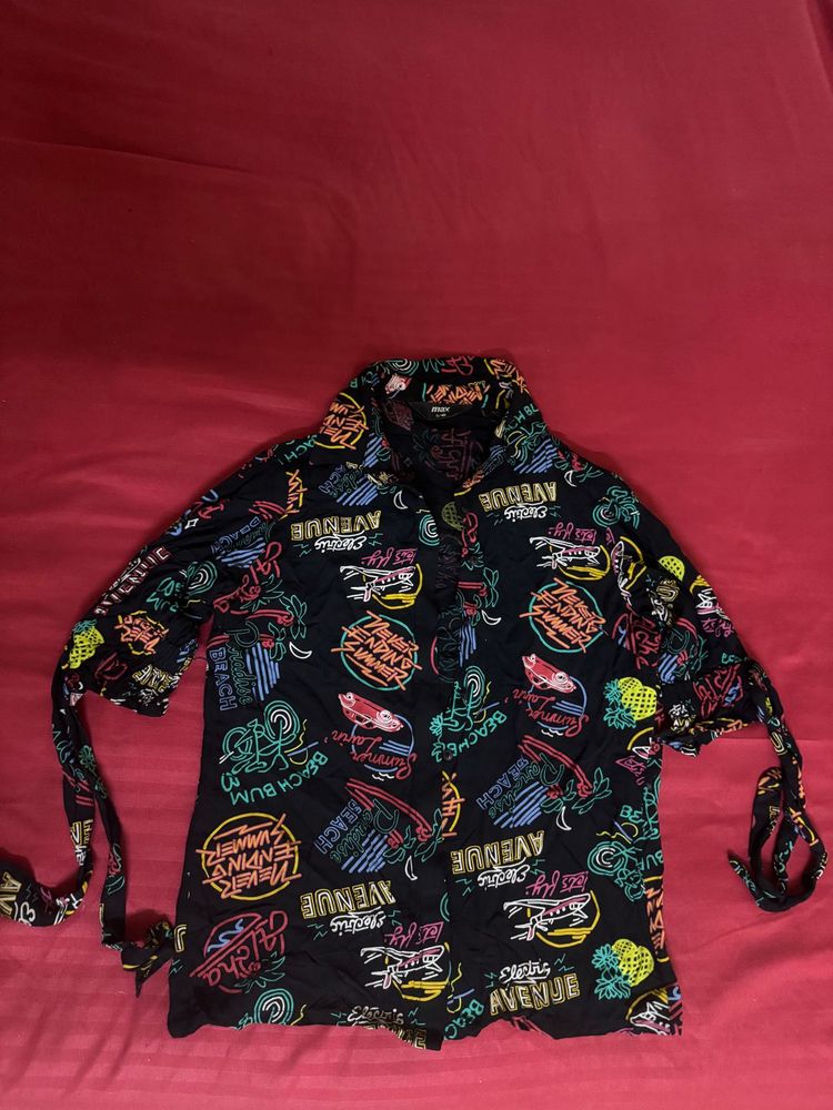 Woman shirt