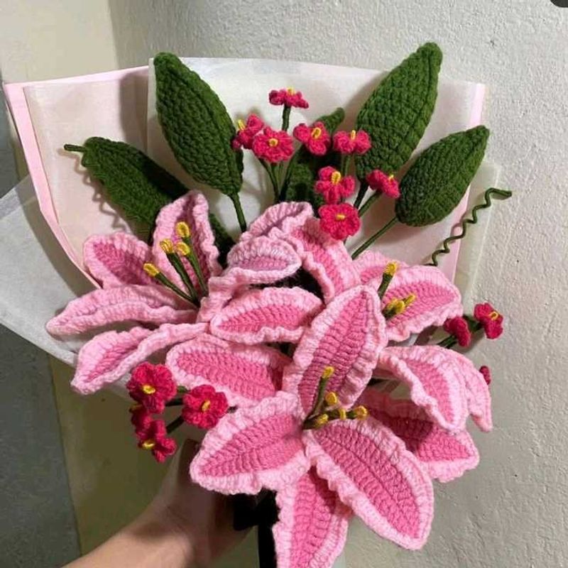 Crocheted Lily Bouquet