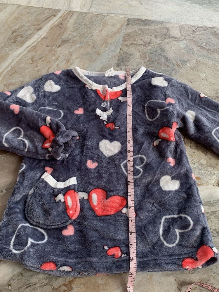 Cozy Heart Print Flannel Nightgown
