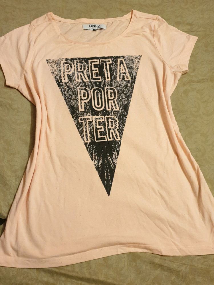 Stylish Peach Comfy Tee