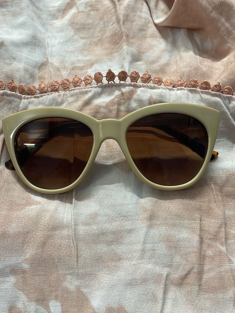 Sunglass