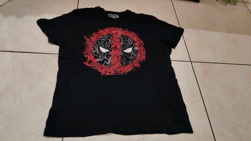 Marvel Deadpool Graphic T-Shirt