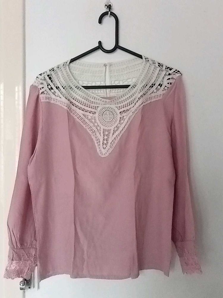 Women Pink Top.