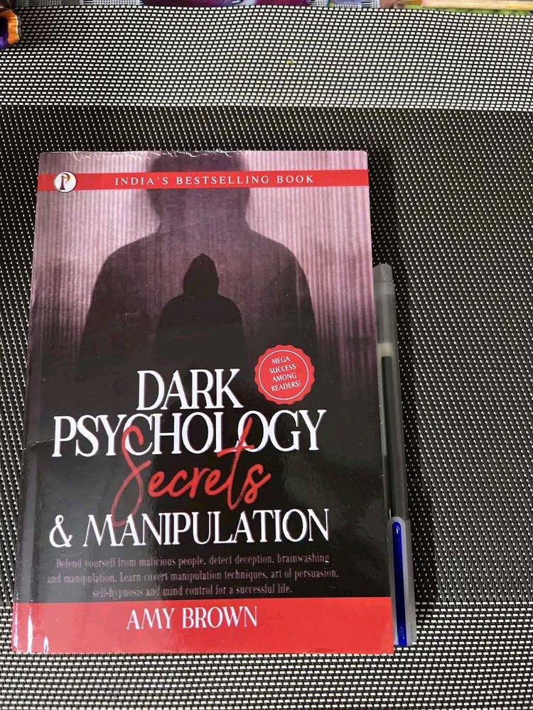 BOOK HUB--Dark Psychology Secrets &amp; Manipulation
