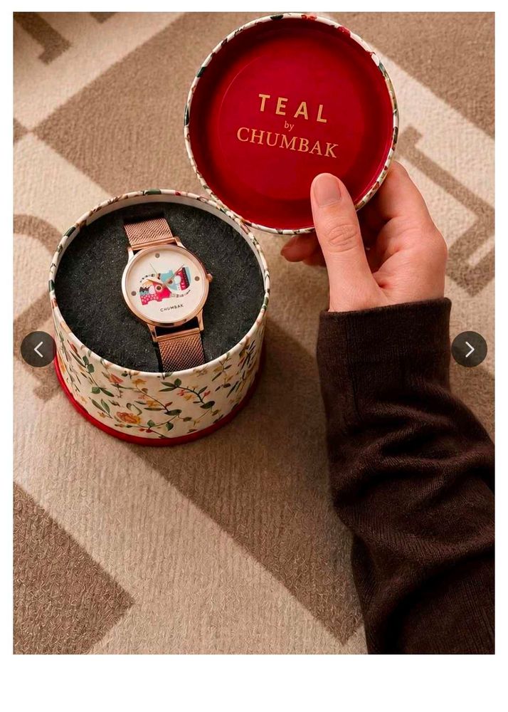round dial analog hand watch elephant print