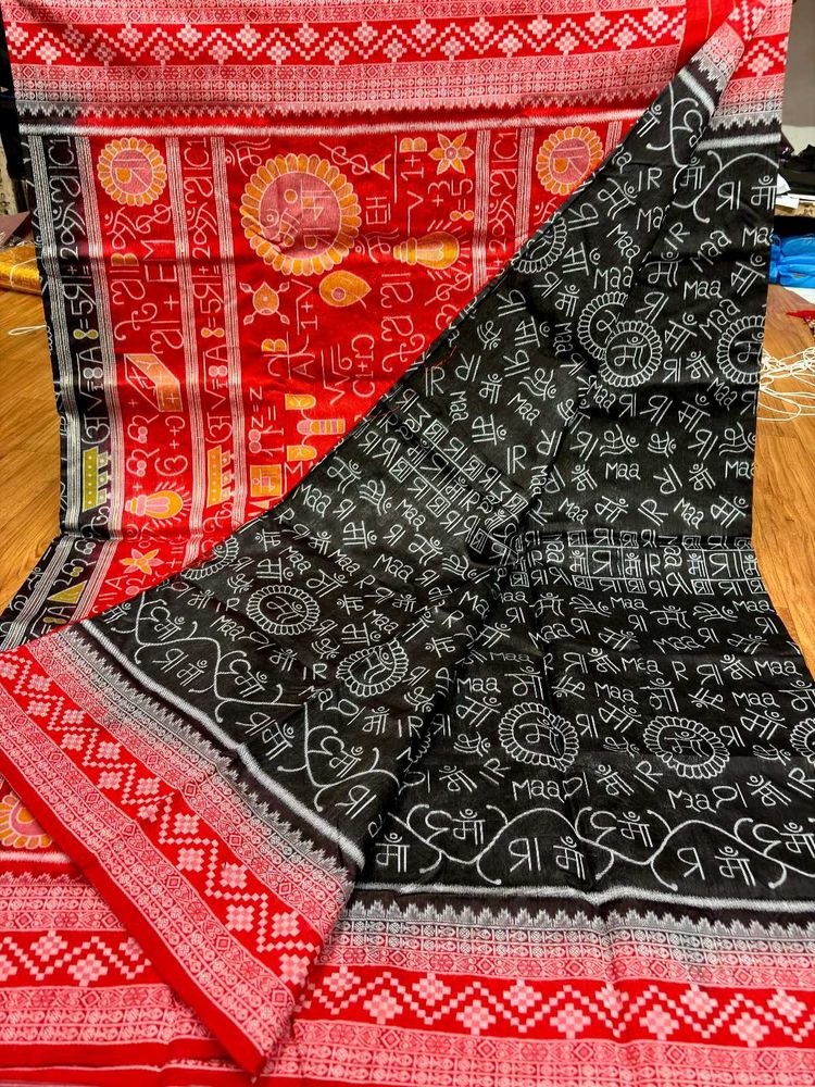 Beautiful Black &amp; Red Saree