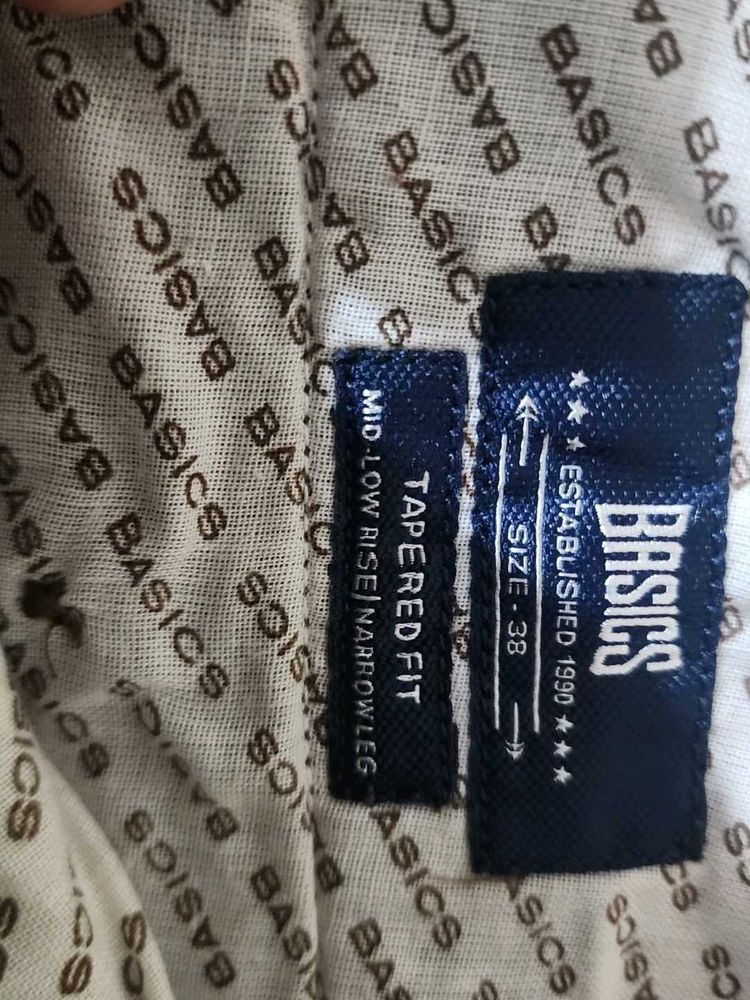 BASICS Tapered Fit Mid-Rise Jeans