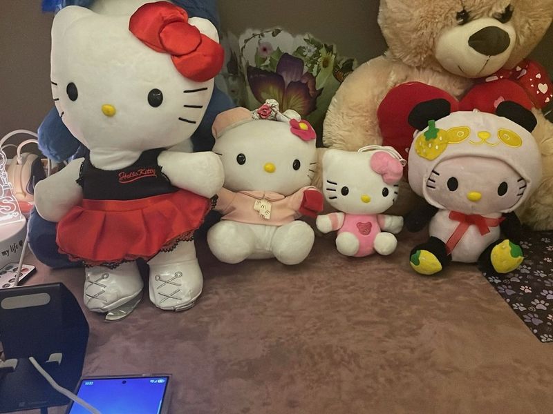 Cute Hello Kitty Plush Toys Set