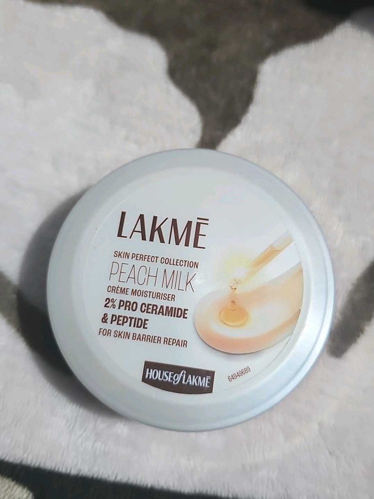 Lakme Peach Milk Creme Moisturiser