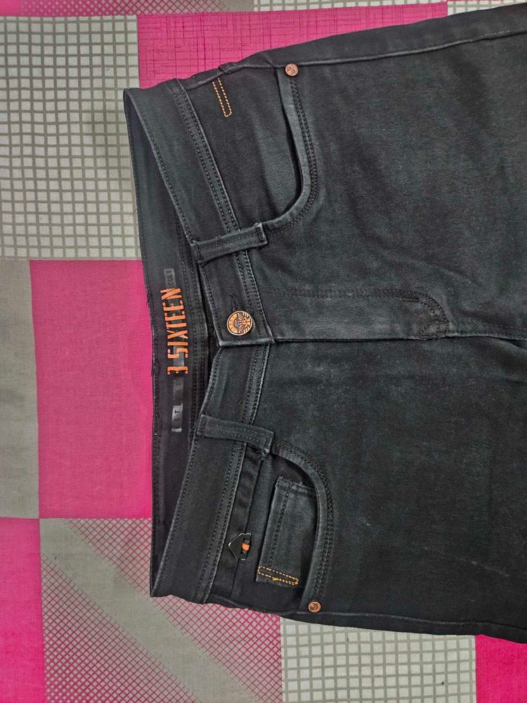 Stylish Black Denim Jeans