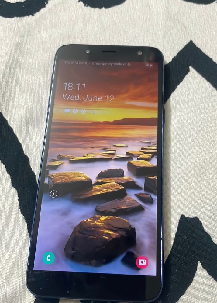 Samsung Galaxy J6 Mobile Phone