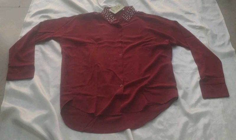Chic Maroon Button-Up Shirt