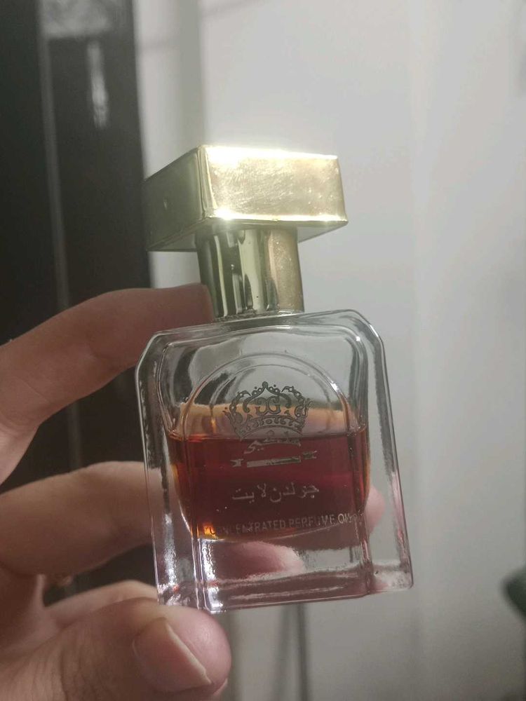 Perfume Attir
