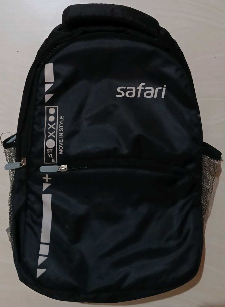 SAFARI Laptop Backpack-College/Office (Black)