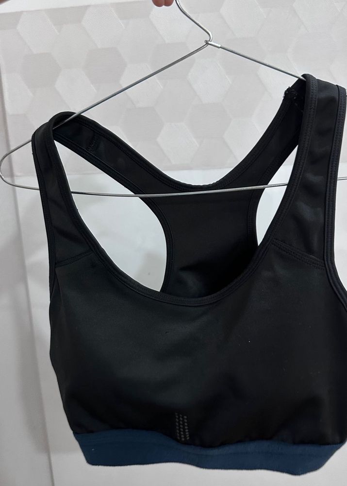 Black Sports Bra