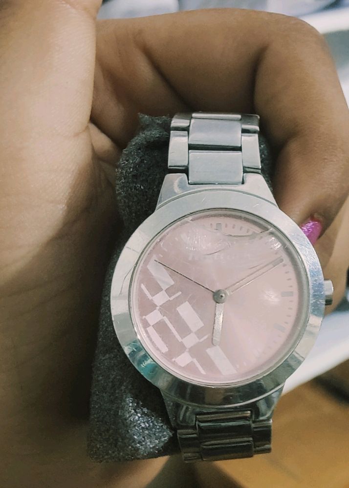 Fastrack Women's Watch . Like New. No Offered Coin