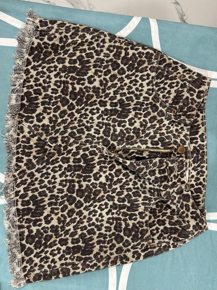 Leopard Print Fringed Denim Skirt