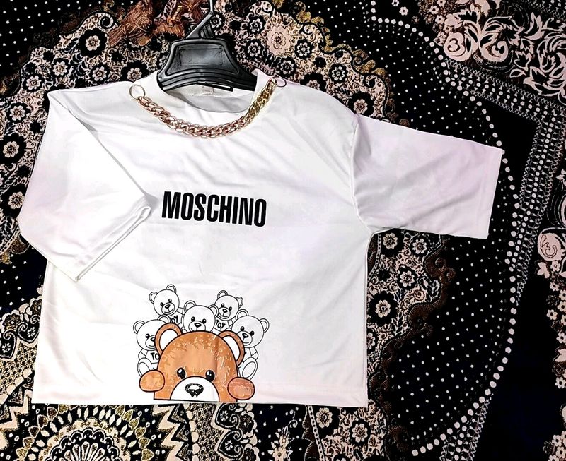 Cute Teddy Chain Baggy Tee 🤎..