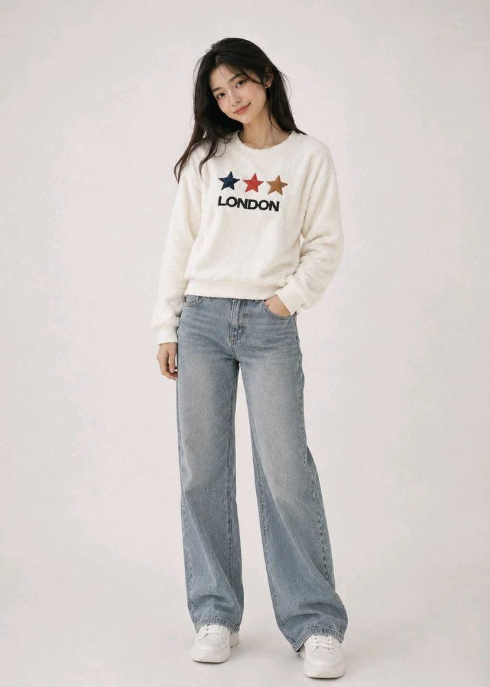 Cozy London Star Sweatshirt