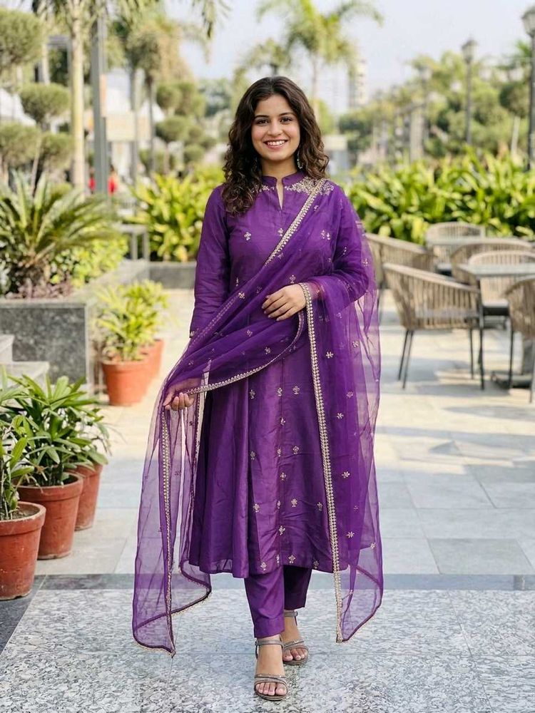 Beautiful Purple Embroidered Kurta Set