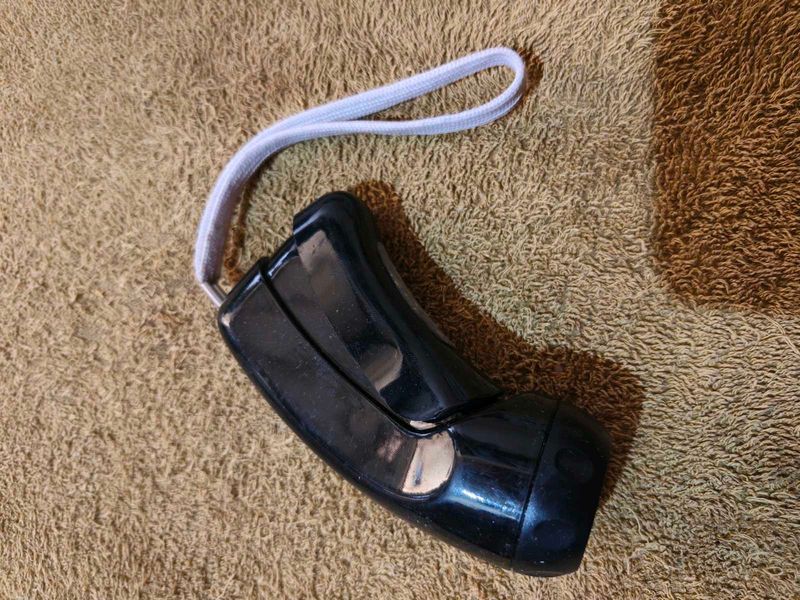 Jia Yi Hand-Pressing Flashlight