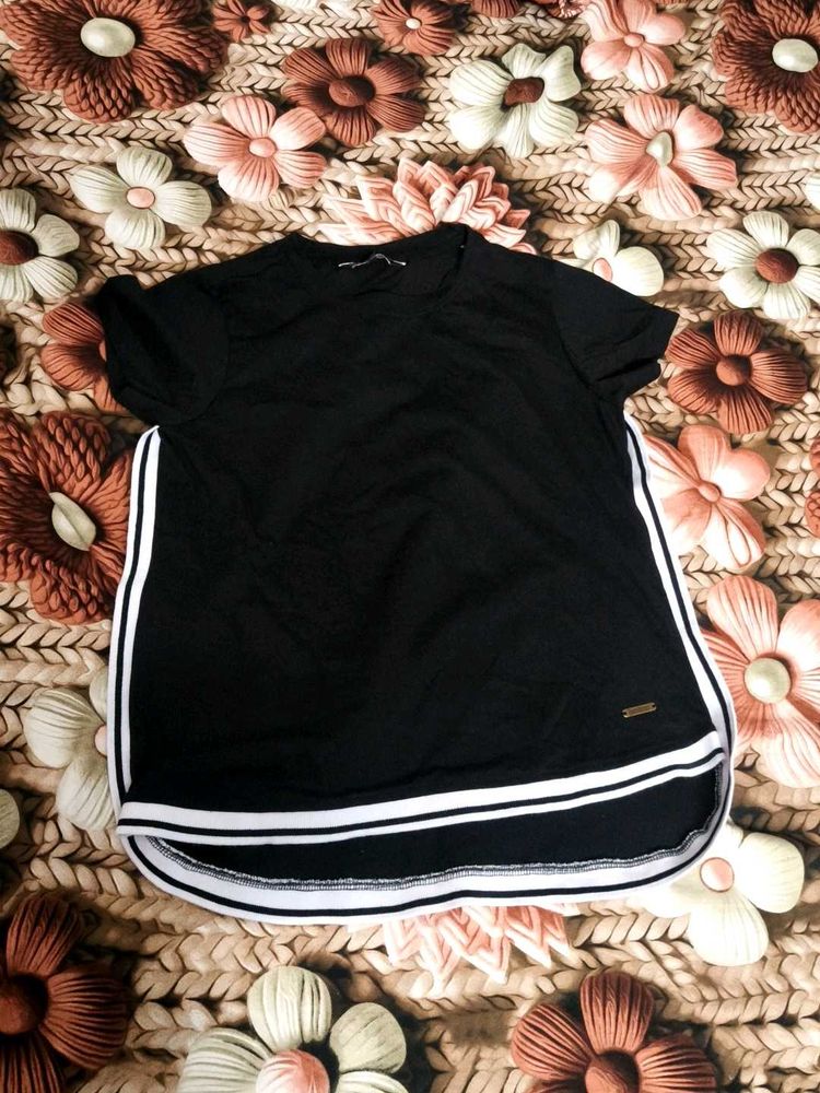 Tshirt black