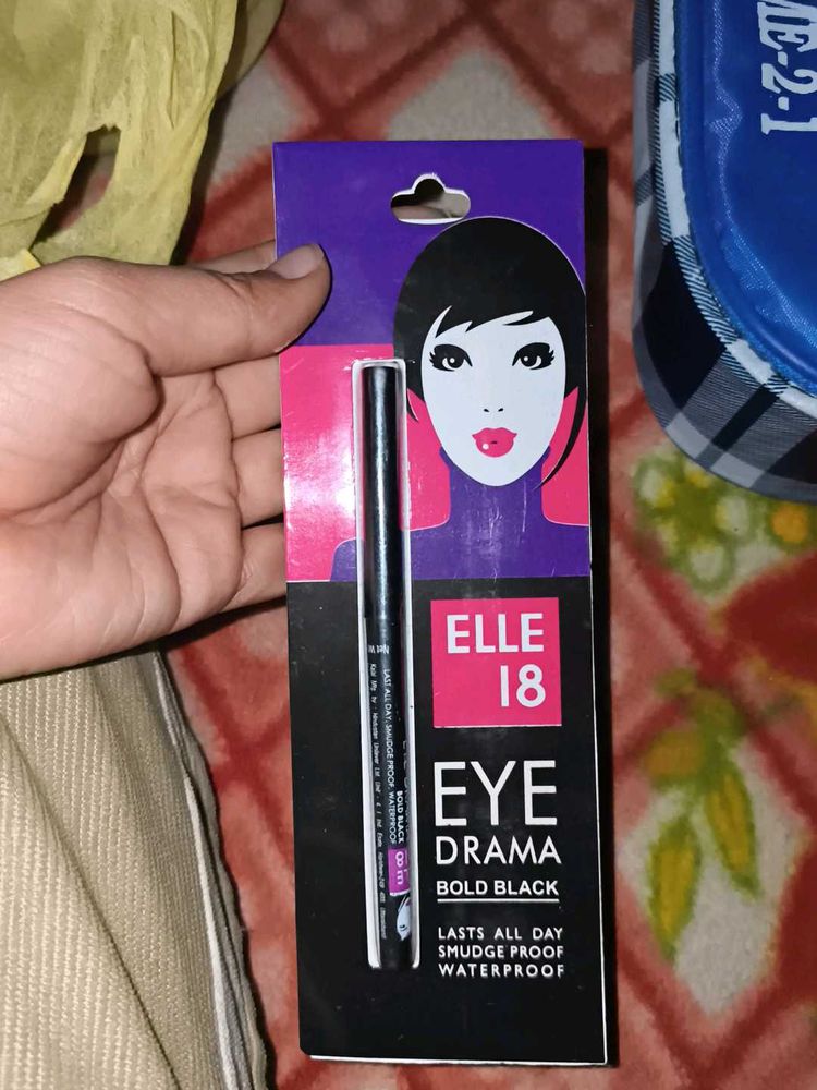Elle 18 Eye Drama Bold Black Eyeliner